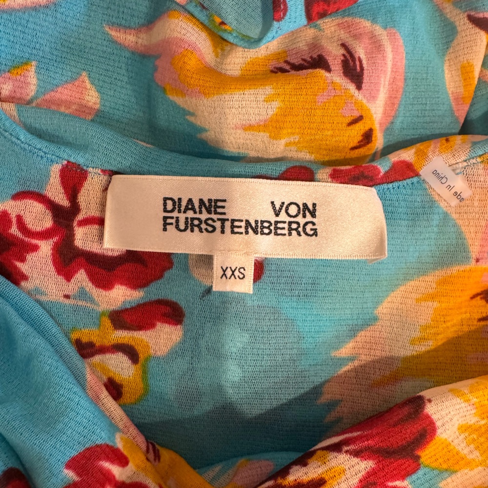 Diane Von Furstenberg Sleeveless Floral Dress in Blue and Yellow - Picture 8 of 9